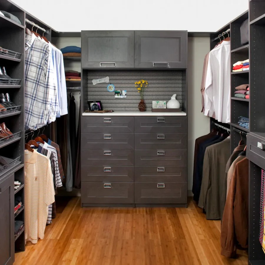 Custom Walk-In Closet Cabinets